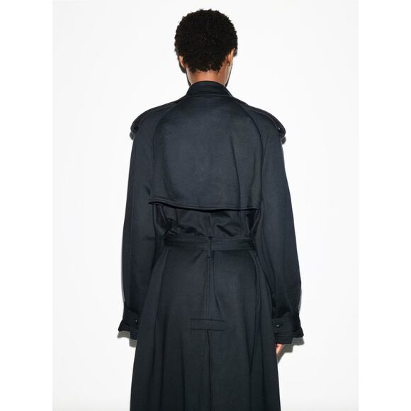 Skims Boyfriend Oversized Trenchcoat Size Large BNWT - Picture 5 of 5